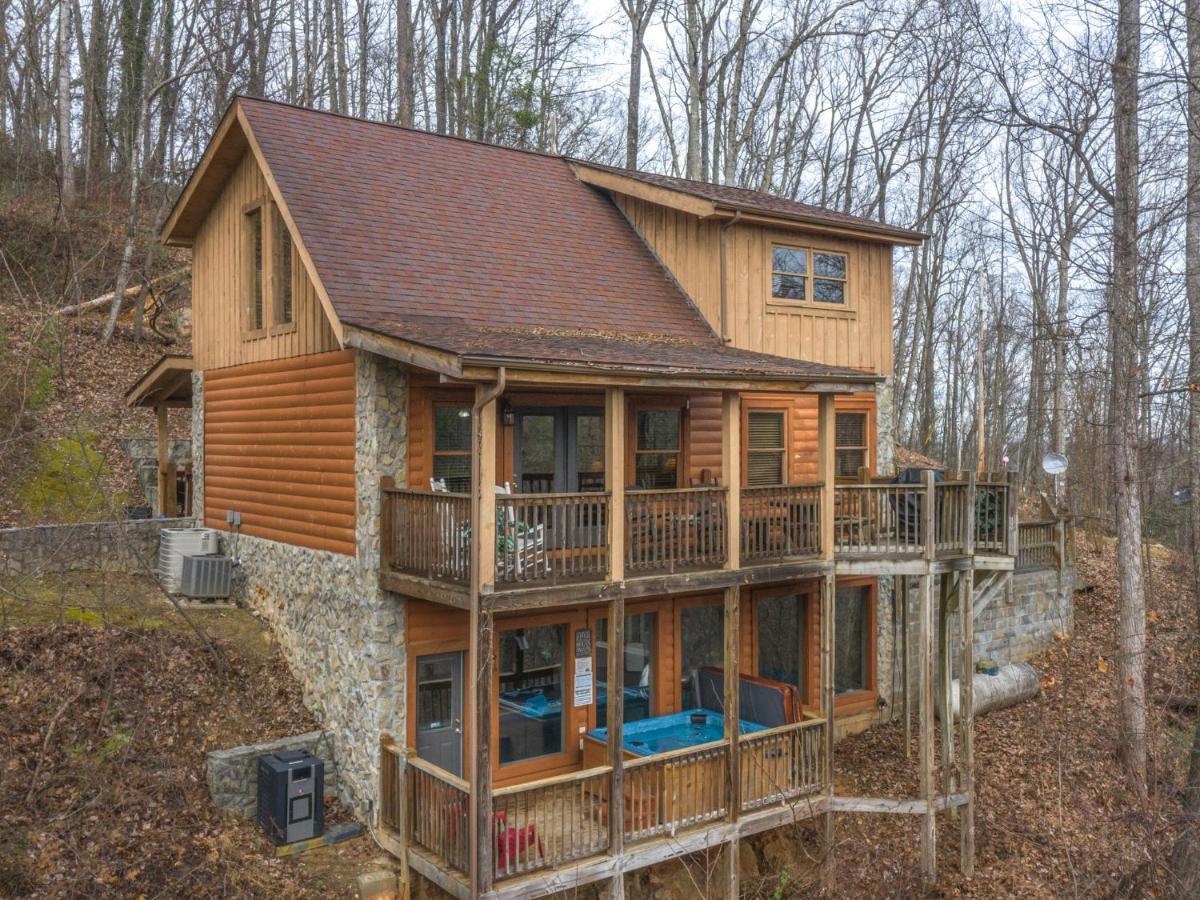 Splashing Sunrise, 2 Bedrooms, Private Pool, Arcade, Hot Tub, Sleeps 6 Pigeon Forge Exterior photo